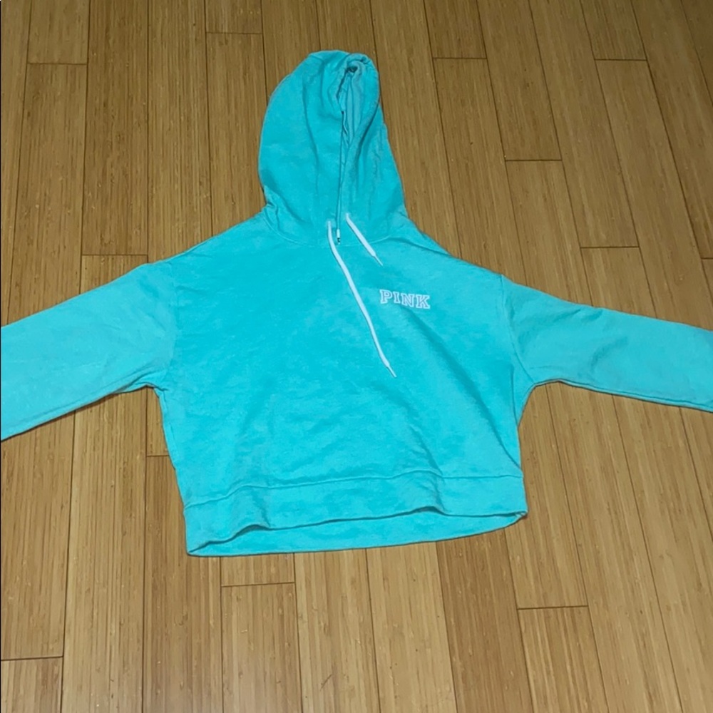 Cropped Hoodie